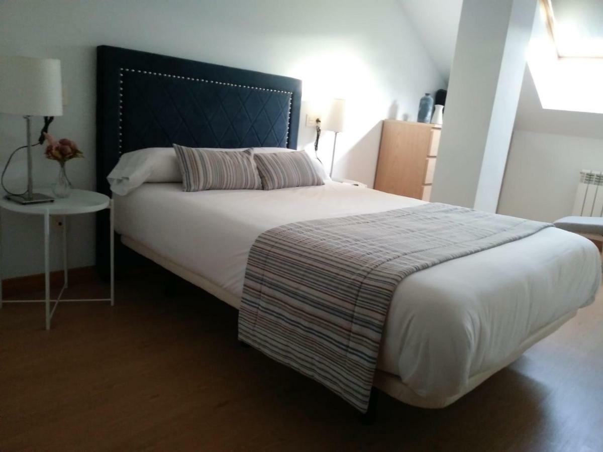 Telena Appartement Onís Buitenkant foto
